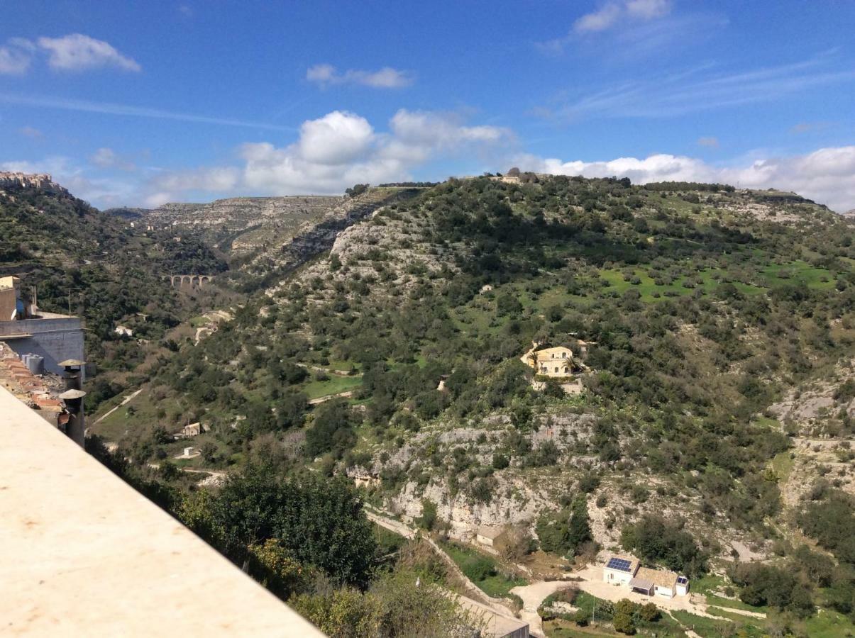 Bframe Cornice Barocca Ragusa Exterior foto