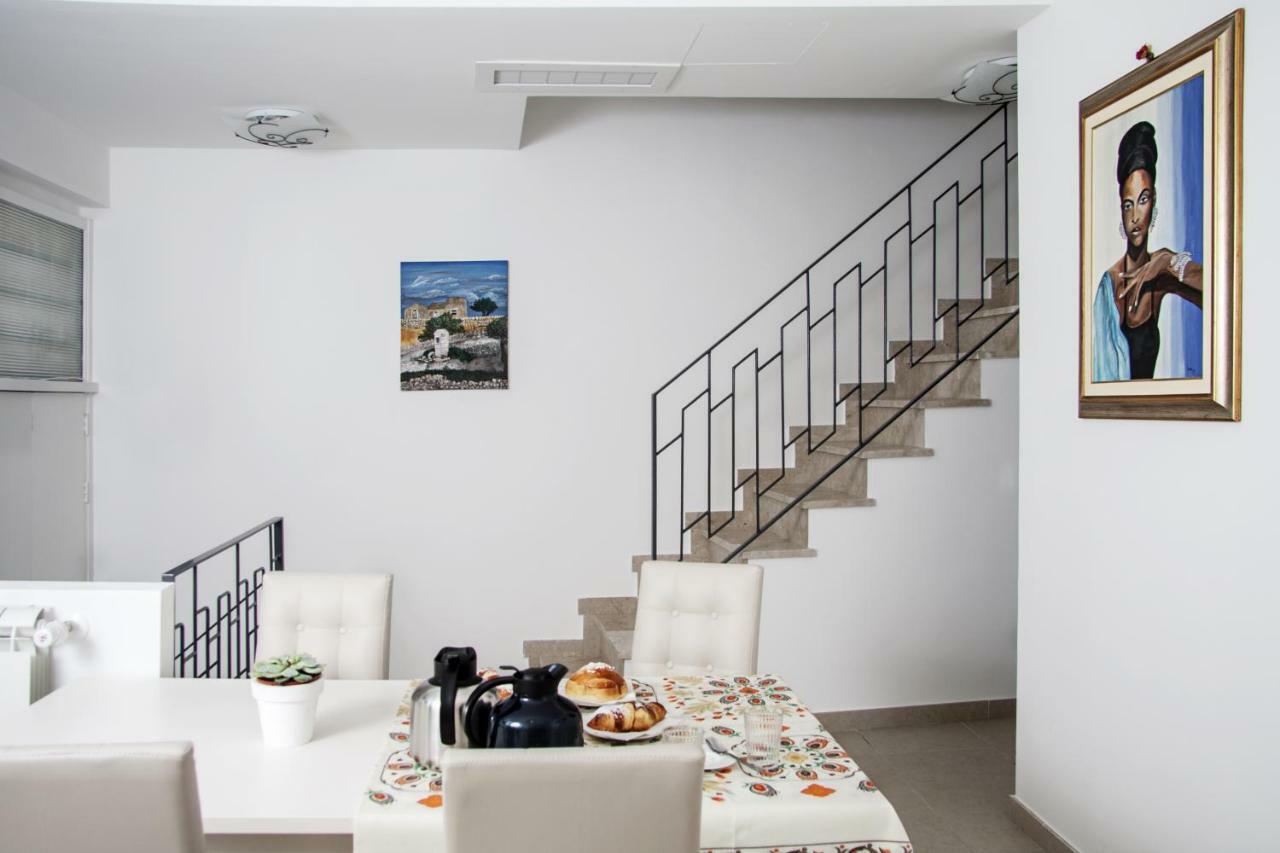 Bframe Cornice Barocca Ragusa Exterior foto